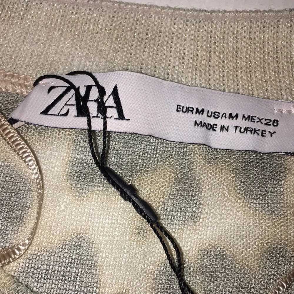 NWT Zara Leopard Print Short Sleeve Light Sweater Top | Size M - Picture 5 of 6